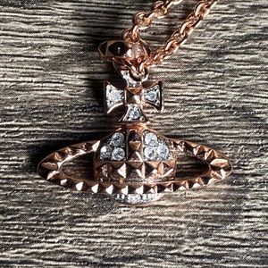 Vivienne Westwood Mayfair Bas Relief Orb Necklace